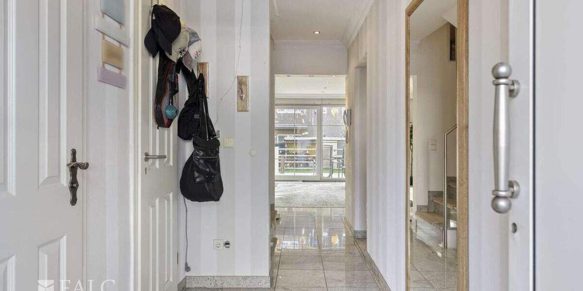 Reihenmittelhaus Köln Longerich - 5 Zimmer, 155 m&sup2;, 760.000&euro; | Angebot:24991656