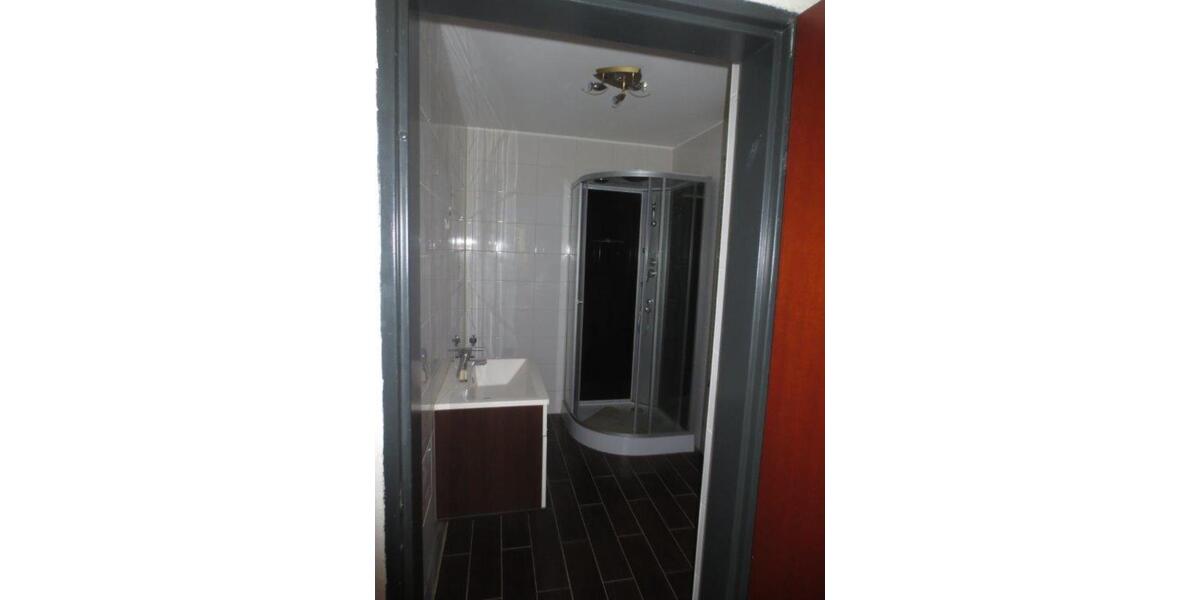 Etagenwohnung Bedburg - 4.5 Zimmer, 95 m&sup2;, 140.000&euro; | Angebot:25054896