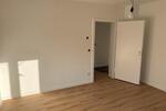 Etagenwohnung Langenfeld (Rheinland) - 2 Zimmer, 72 m&sup2;, 1.170&euro; | Angebot:26335312