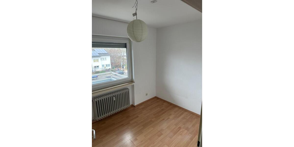 Etagenwohnung Bonn Dransdorf - 3 Zimmer, 84 m&sup2;, 1.100&euro; | Angebot:25429087