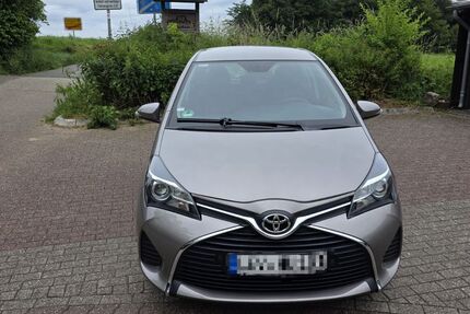Toyota Yaris 22.573 km 9.999 &euro; Bergisch Gladbach 51465