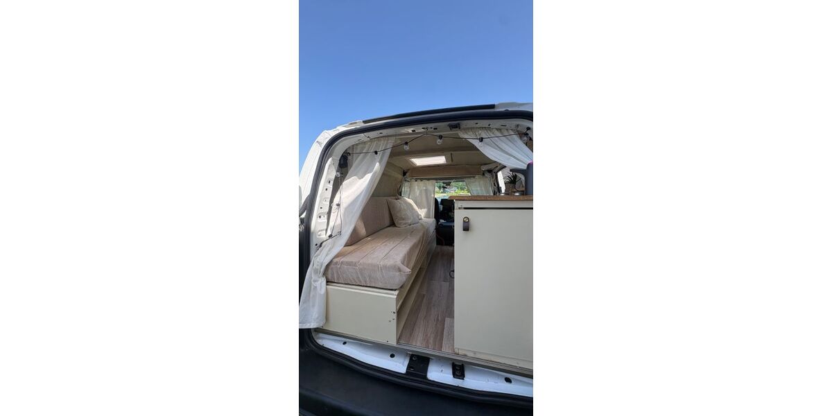 Toyota Proace City 75.000 km 19.990 &euro; Solingen 42699