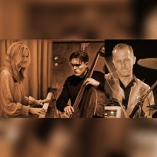 Stephanie Troscheit Trio - Invincible Summer 06.12.2025 Klavierhaus Klavins