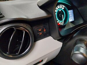 Suzuki Ignis Comfort+ Aut. Navi Kam SHZ Tempo 32.077 km 13.980 € HAAN 42781