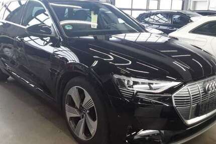 Audi e-tron 64.567 km 26.500 € Hennef 53773