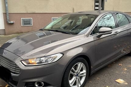 Ford Mondeo 115.000 km 12.400 &euro; Köln 50827