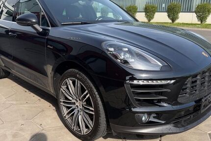 Porsche Macan 250.600 km 26.500 &euro; Hilden 40721