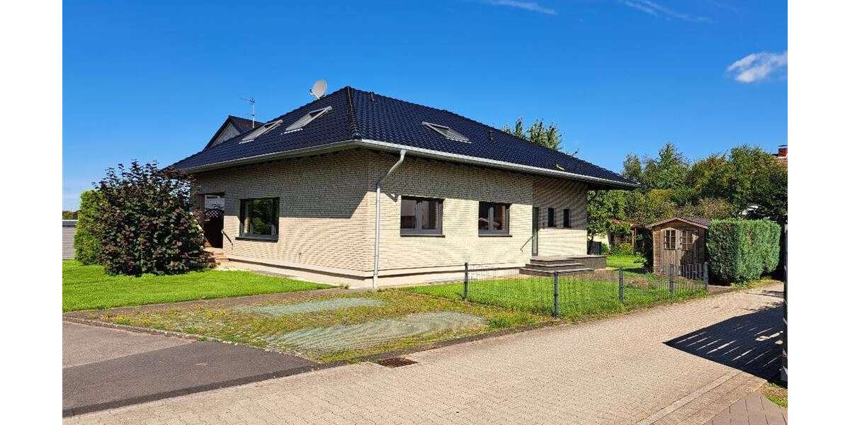 Einfamilienhaus Kürten - 6 Zimmer, 224 m&sup2;, 2.100&euro; | Angebot:27475729