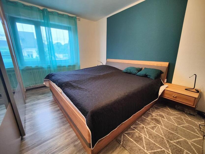 Moderne 4-Zimmer-Wohnung mit Glasfaser, Klimaanlage & Top-Ausst.