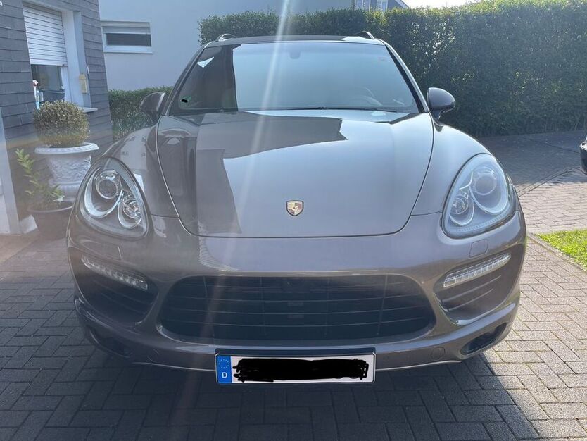 Cayenne
