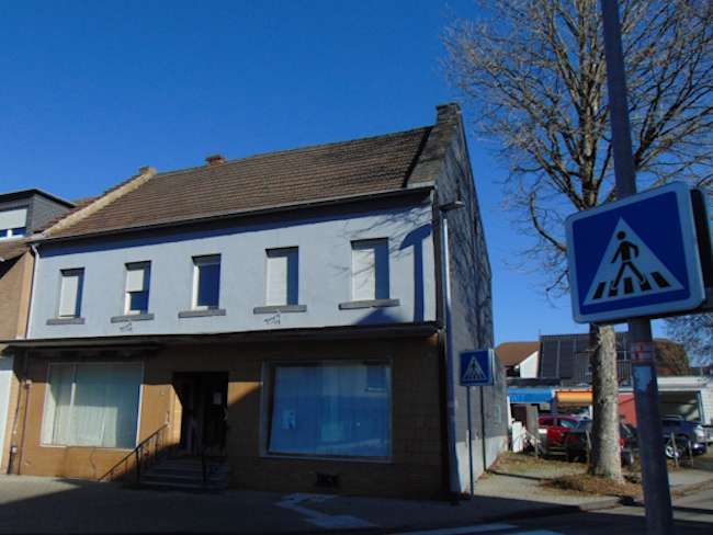 Einfamilienhaus Bergheim Auenheim - 5 Zimmer, 160 m&sup2;, 189.000&euro; | Angebot:25283247