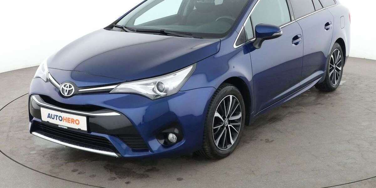 Toyota Avensis 103.352 km 16.310 € Köln 50739