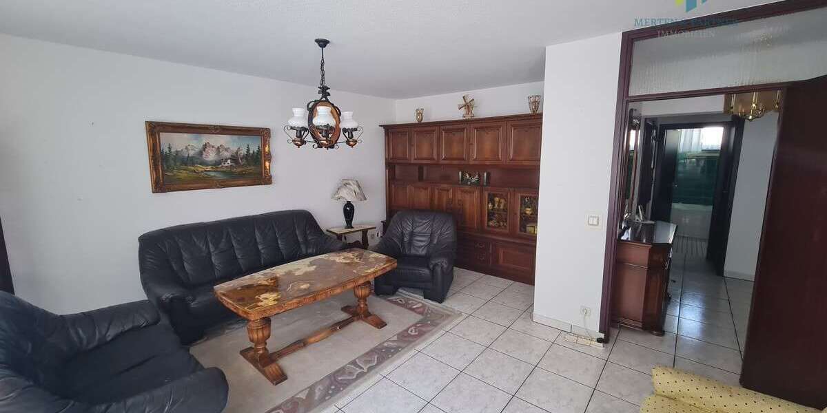 Etagenwohnung Köln / Kalk Kalk - 3 Zimmer, 75 m&sup2;, 269.000&euro; | Angebot:27161518