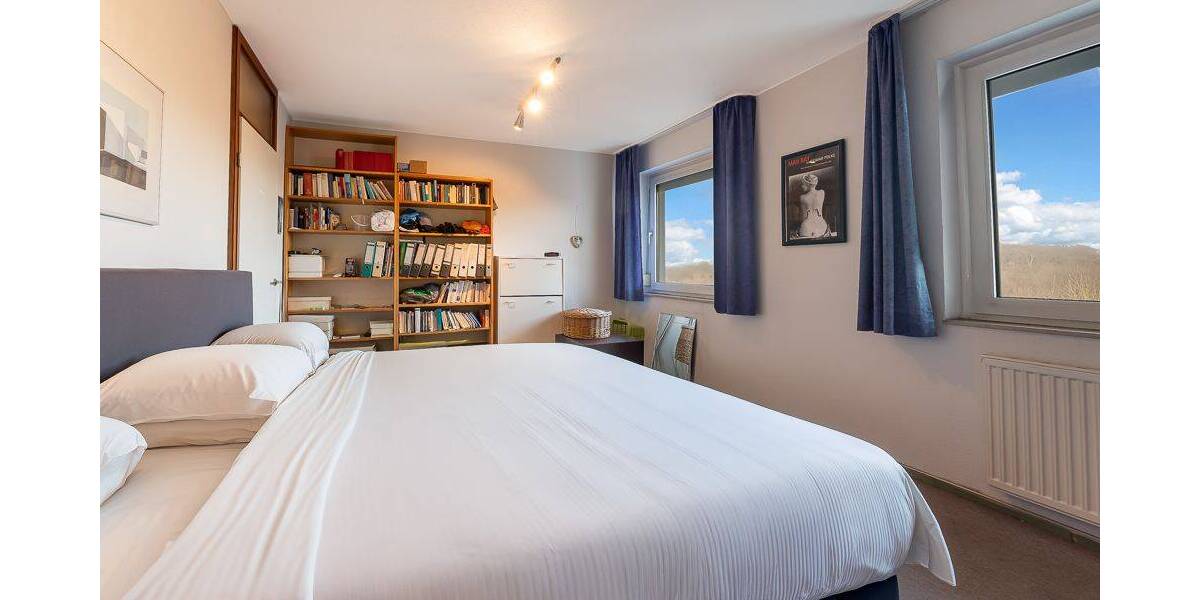 Etagenwohnung Köln Junkersdorf - 4 Zimmer, 113 m&sup2;, 349.000&euro; | Angebot:26027628