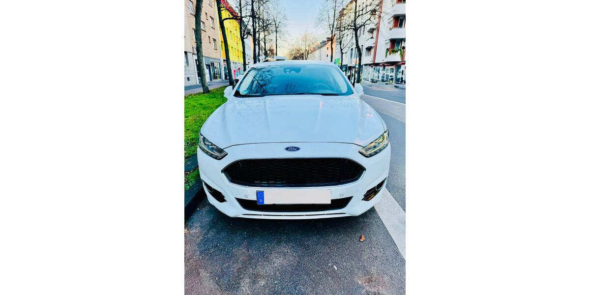 Ford Mondeo 136.000 km 17.000 &euro; Leverkusen 51377