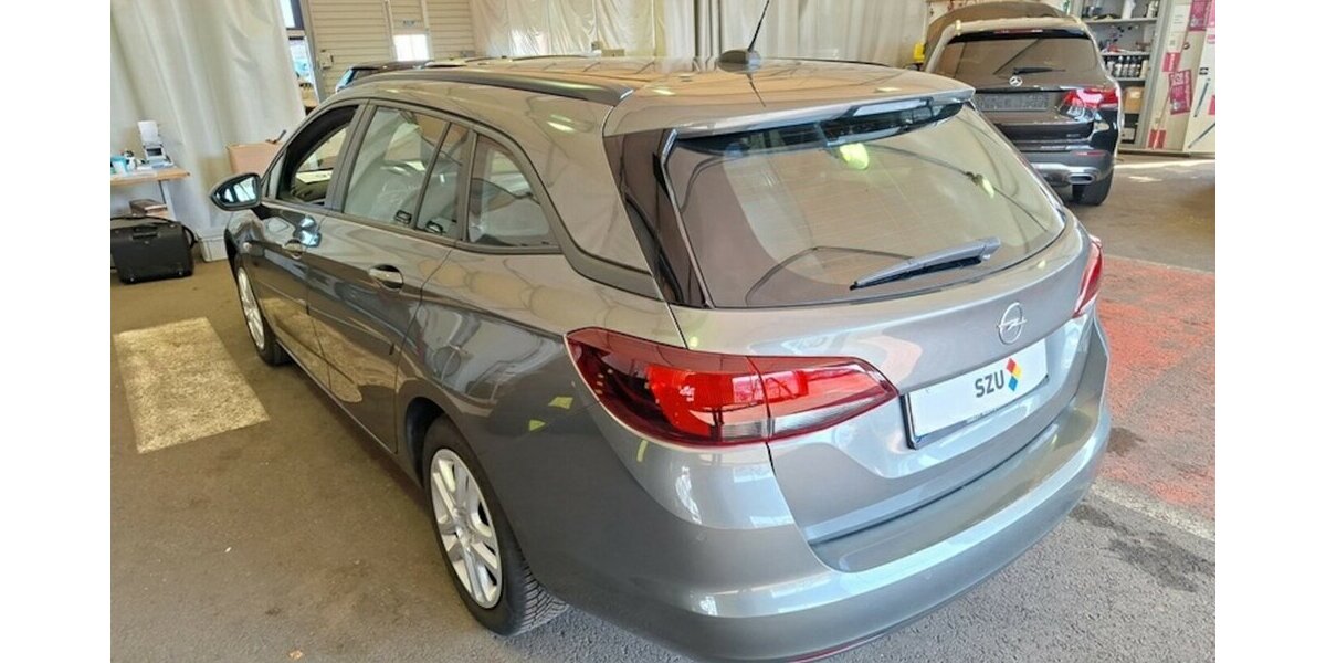 Opel Astra Klima Navi Temp CarPlay 1.Hd 28.000 km !!! 28.000 km 14.000 &euro; Erftstadt 50374