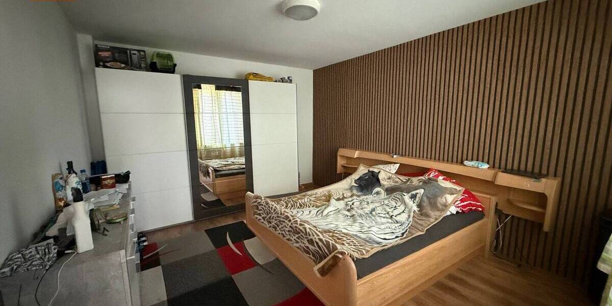 Mehrfamilienhaus, Wohnhaus Sankt Augustin Niederpleis - 6 Zimmer, 135 m&sup2;, 378.000&euro; | Angebot:23946801