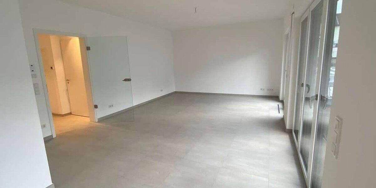 Etagenwohnung Troisdorf Sieglar - 2 Zimmer, 76 m&sup2;, 1.250&euro; | Angebot:26805726