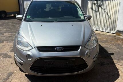 Ford S-Max 394.000 km 2.999 &euro; Köln 51145