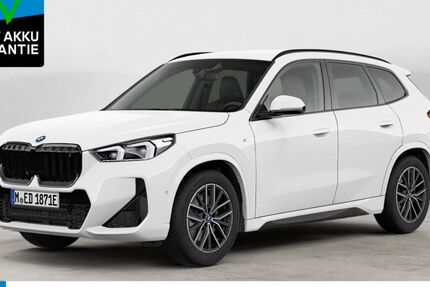 BMW iX1 17.855 km 40.390 € Overath-Vilkerath 51491