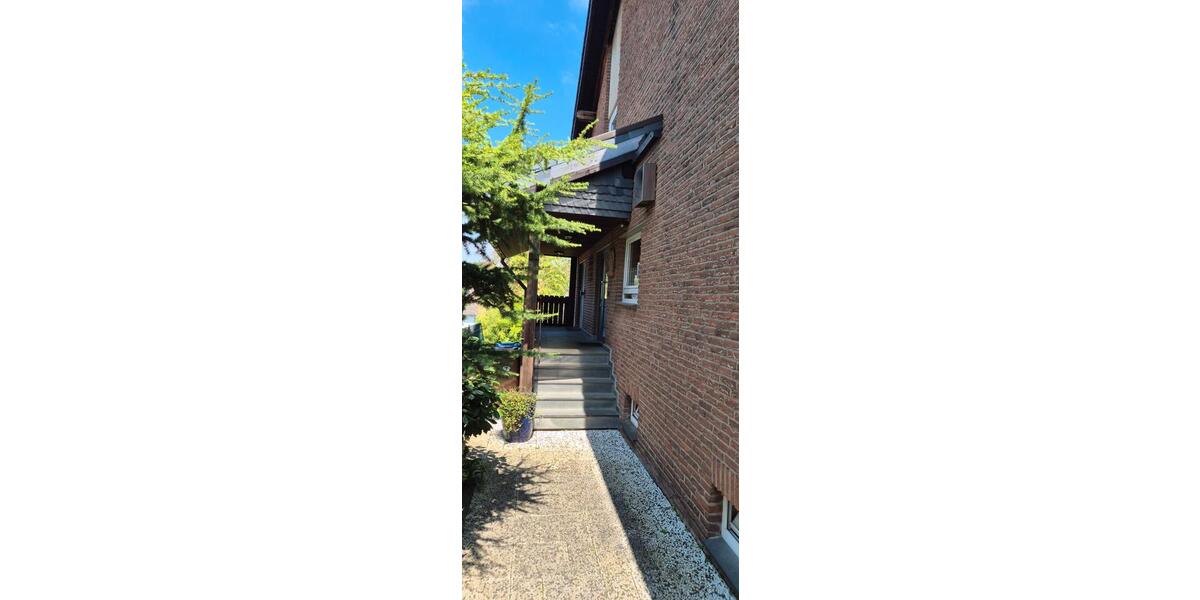 Mehrfamilienhaus, Wohnhaus Leverkusen Bergisch Neukirchen - 9 Zimmer, 270 m&sup2;, 889.000&euro; | Angebot:27096870