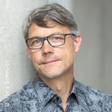 Christoph Sieber - Weitermachen! 26.09.2026 Comedia - Theater