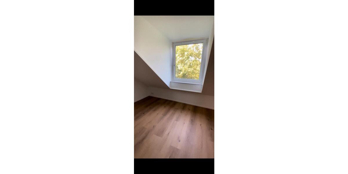 Reihenhaus Kerpen Balkhausen - 5 Zimmer, 145 m&sup2;, 2.640&euro; | Angebot:25449520