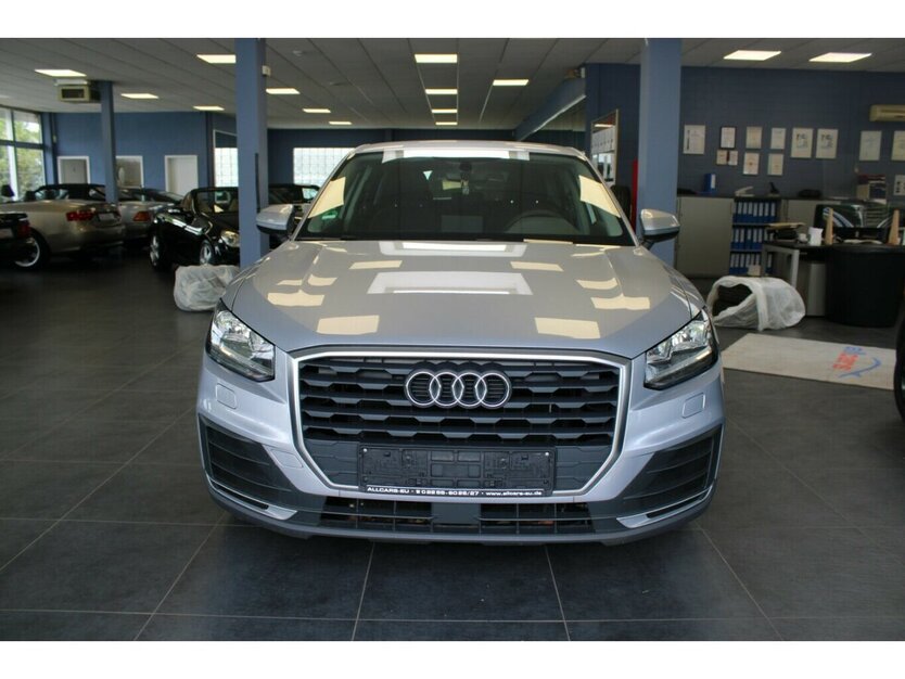 Audi Q2 1.0 TFSI Ultra - AHK - 110.909 km 12.980 € Euskirchen 53881