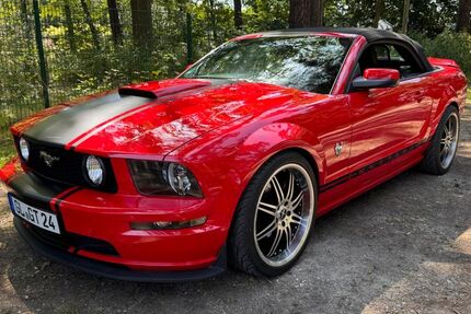 Ford Mustang 63.900 km 22.900 &euro; Rösrath 51503