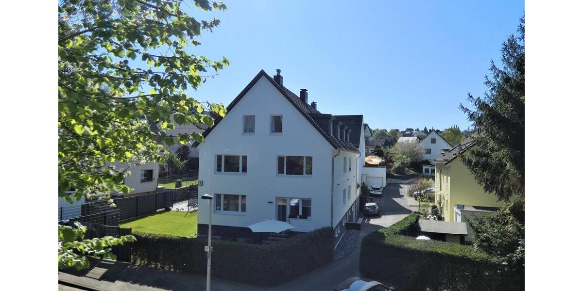 Mehrfamilienhaus, Wohnhaus Solingen Central - 3 Zimmer, 75 m&sup2;, 1.200&euro; | Angebot:24576025