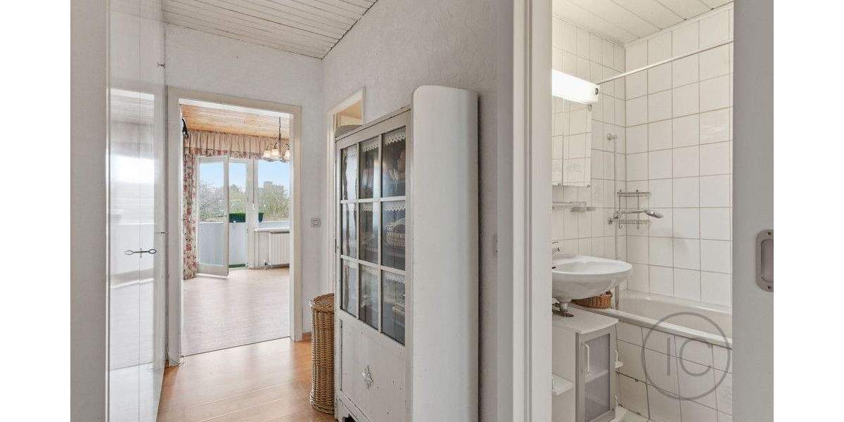 Etagenwohnung Köln / Chorweiler Chorweiler - 4 Zimmer, 99 m&sup2;, 315.000&euro; | Angebot:25268032