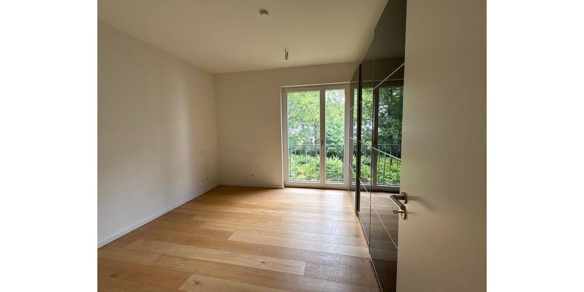 Etagenwohnung Köln Marienburg - 3 Zimmer, 100 m&sup2;, 1.970&euro; | Angebot:26858687