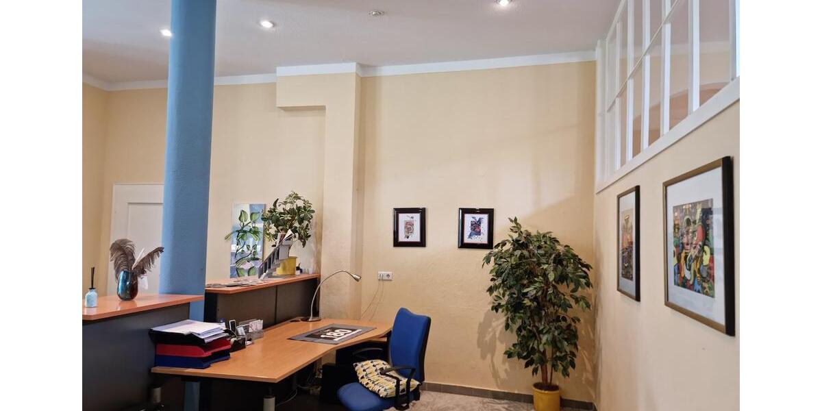 PraxisBüro in der Villa Lindenhof zimmer