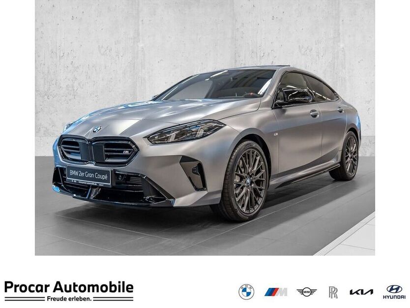 M235