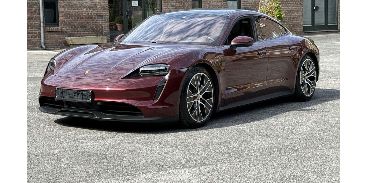 Porsche Taycan 19.970 km 69.790 &euro; Frechen (bei Köln) 50226