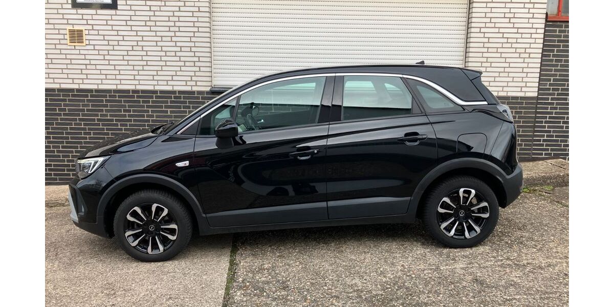 Opel Crossland (X) 50.326 km 14.990 &euro; Hilden 40721