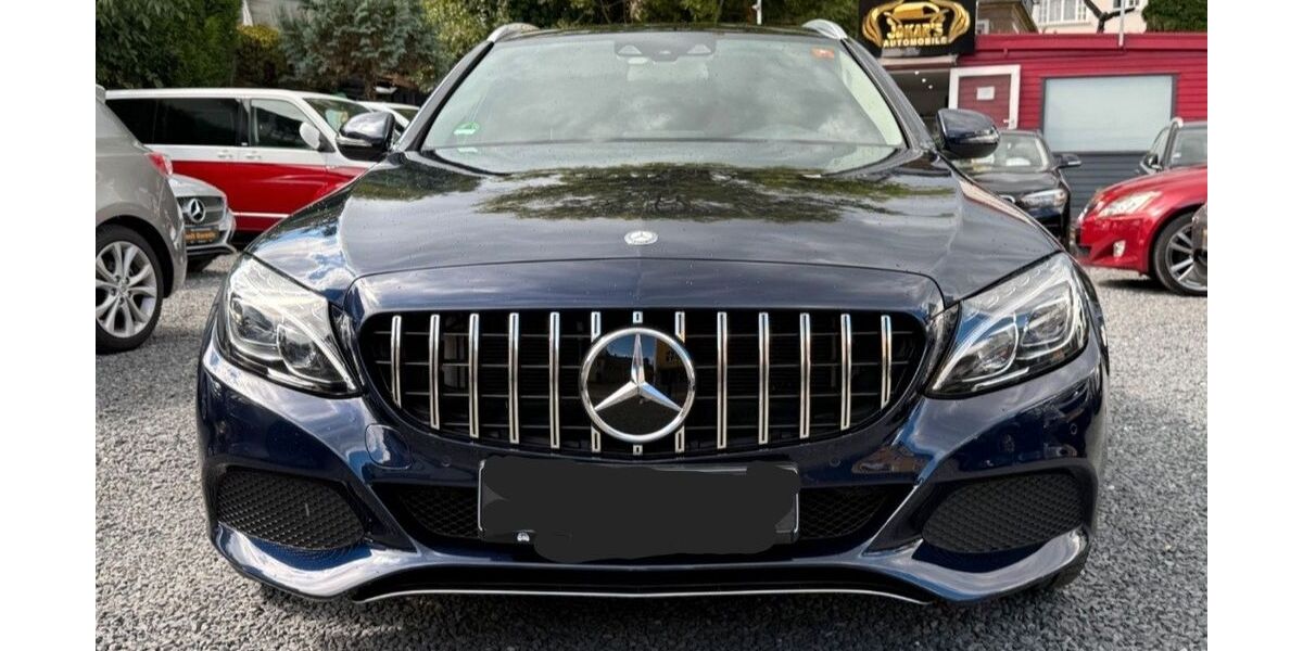 Mercedes-Benz C 250 140.000 km 21.000 &euro; Bergisch Gladbach 51429