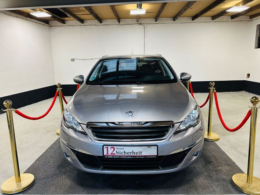 Peugeot 308 160.000 km 7.900 € Bornheim 53332