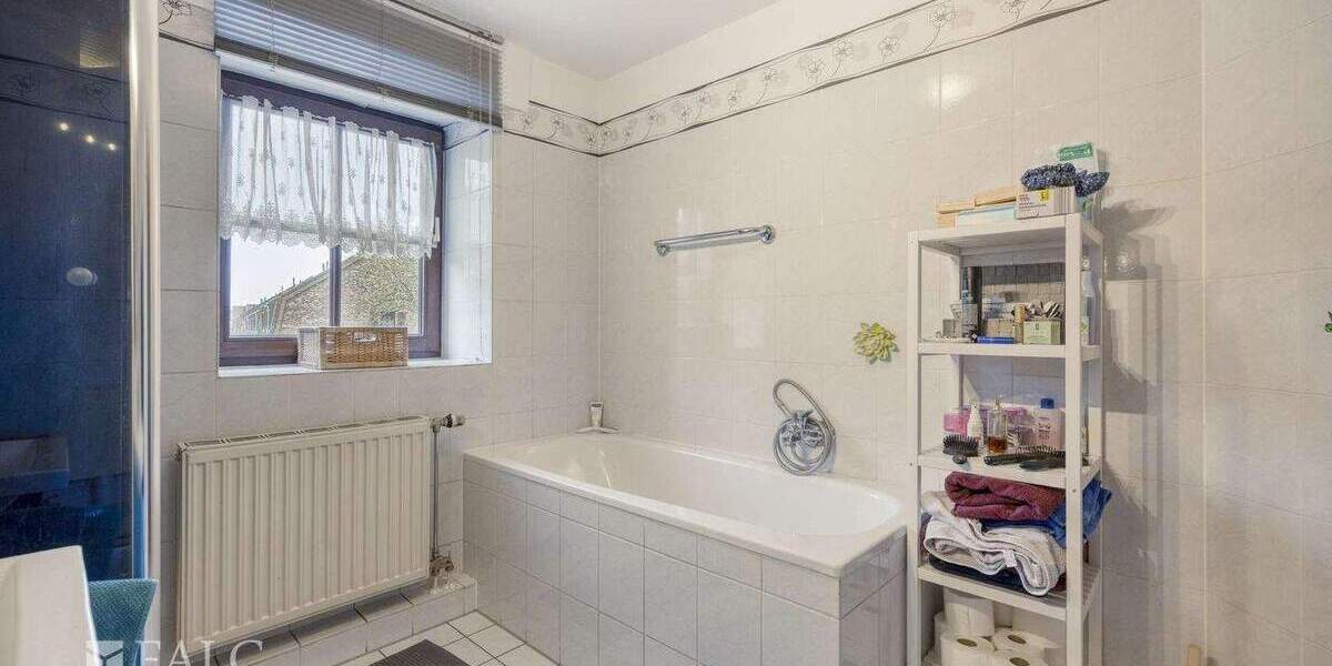 Reihenmittelhaus Bergheim Glessen Glessen - 4 Zimmer, 120 m&sup2;, 419.000&euro; | Angebot:25743073