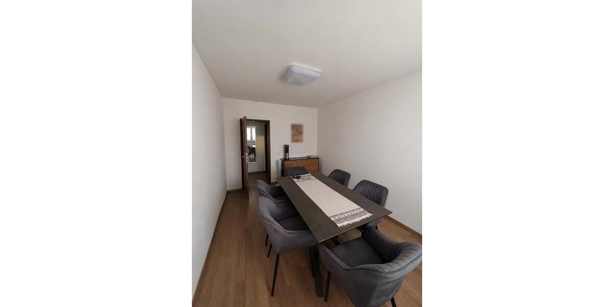 Dachgeschoßwohnung Siegburg - 4 Zimmer, 90 m&sup2;, 289.000&euro; | Angebot:27044150