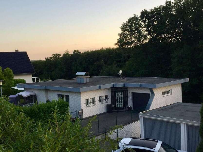 Haus zum Kaufen in Hennef 590.000 € 160 m²