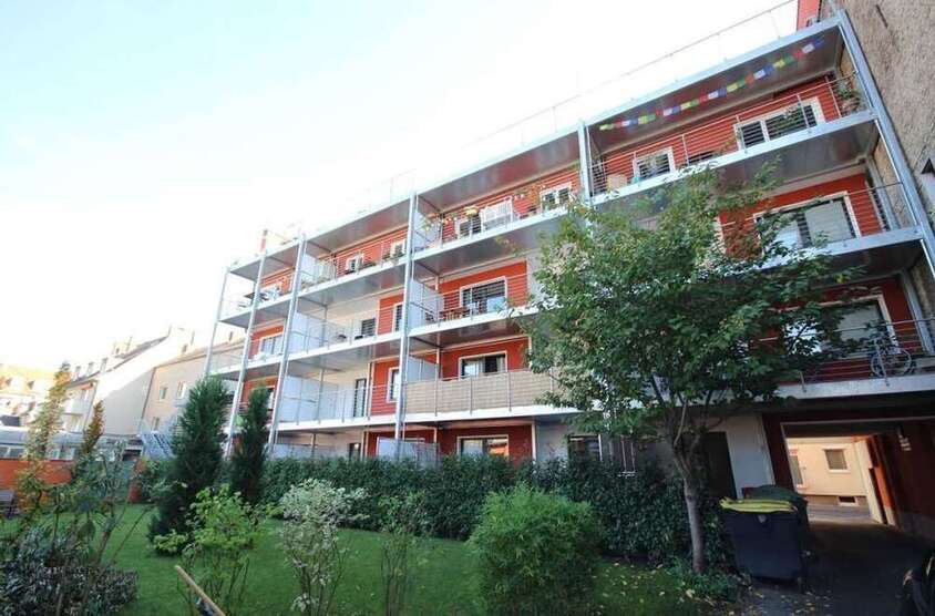 Einzelhandel in Köln 7.500 € 320 m²