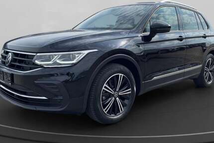 VW Tiguan 63.342 km 27.690 € Köln 51145