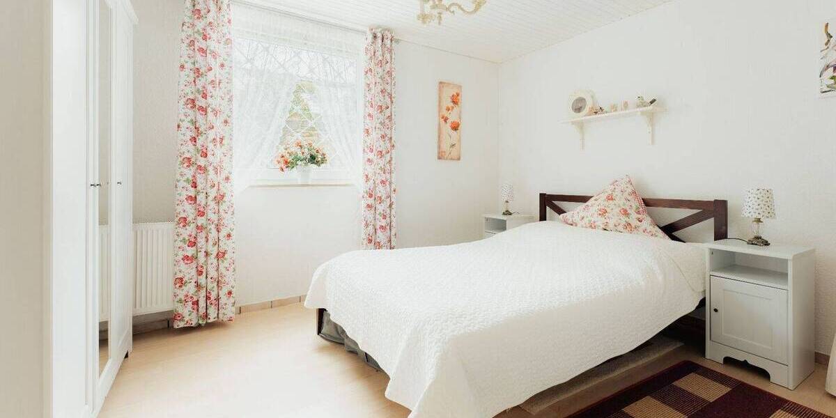 Bungalow Rösrath - 5 Zimmer, 148 m&sup2;, 575.000&euro; | Angebot:23597166