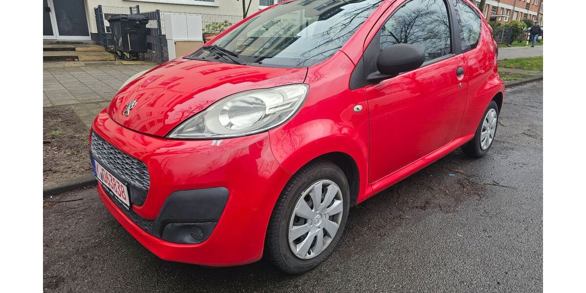 Peugeot 107 98.000 km 1.890 &euro; Köln 50739