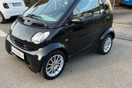 Smart ForTwo 18.000 km 2.990 &euro; Köln 50735