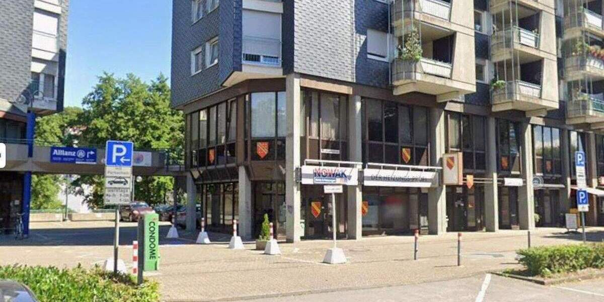 Ladenlokal in stark frequentierter Lage - Ausstellungs-Verkauf Praxis oder Büro zimmer