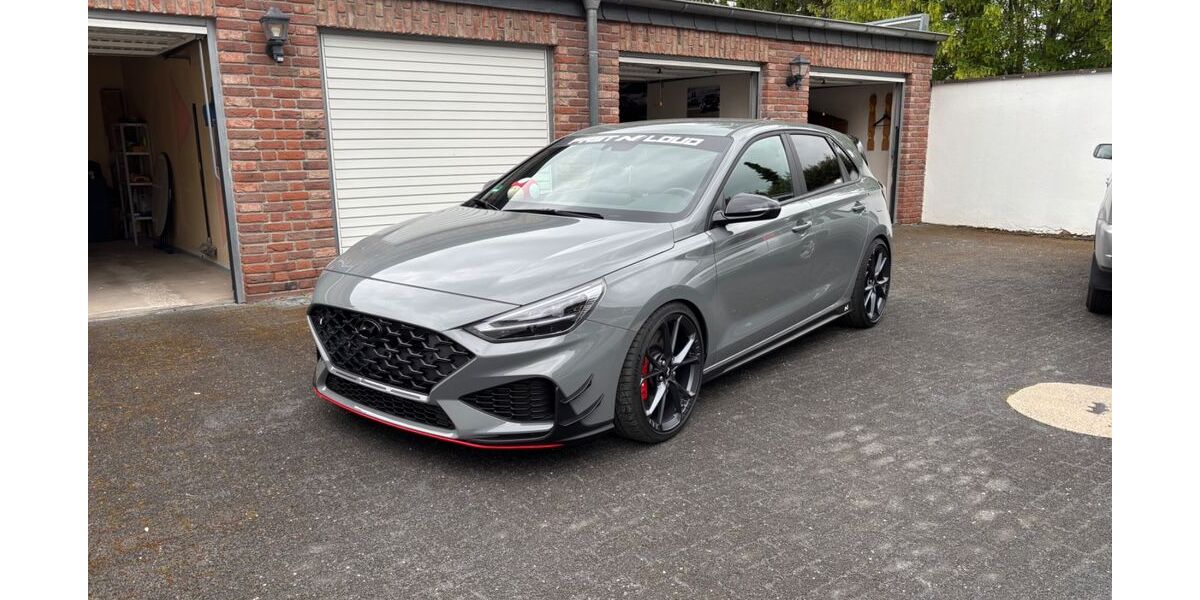 Hyundai i30 24.900 km 31.999 &euro; Bornheim 53332