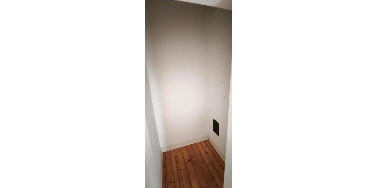 Etagenwohnung Bonn Friesdorf - 2 Zimmer, 68 m&sup2;, 780&euro; | Angebot:26408231
