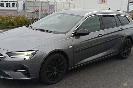 Opel Insignia 109.657 km 11.900 € Köln 50969